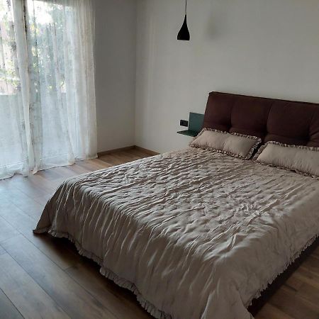 Apartmani Diana 比奥格勒·纳·莫鲁 外观 照片