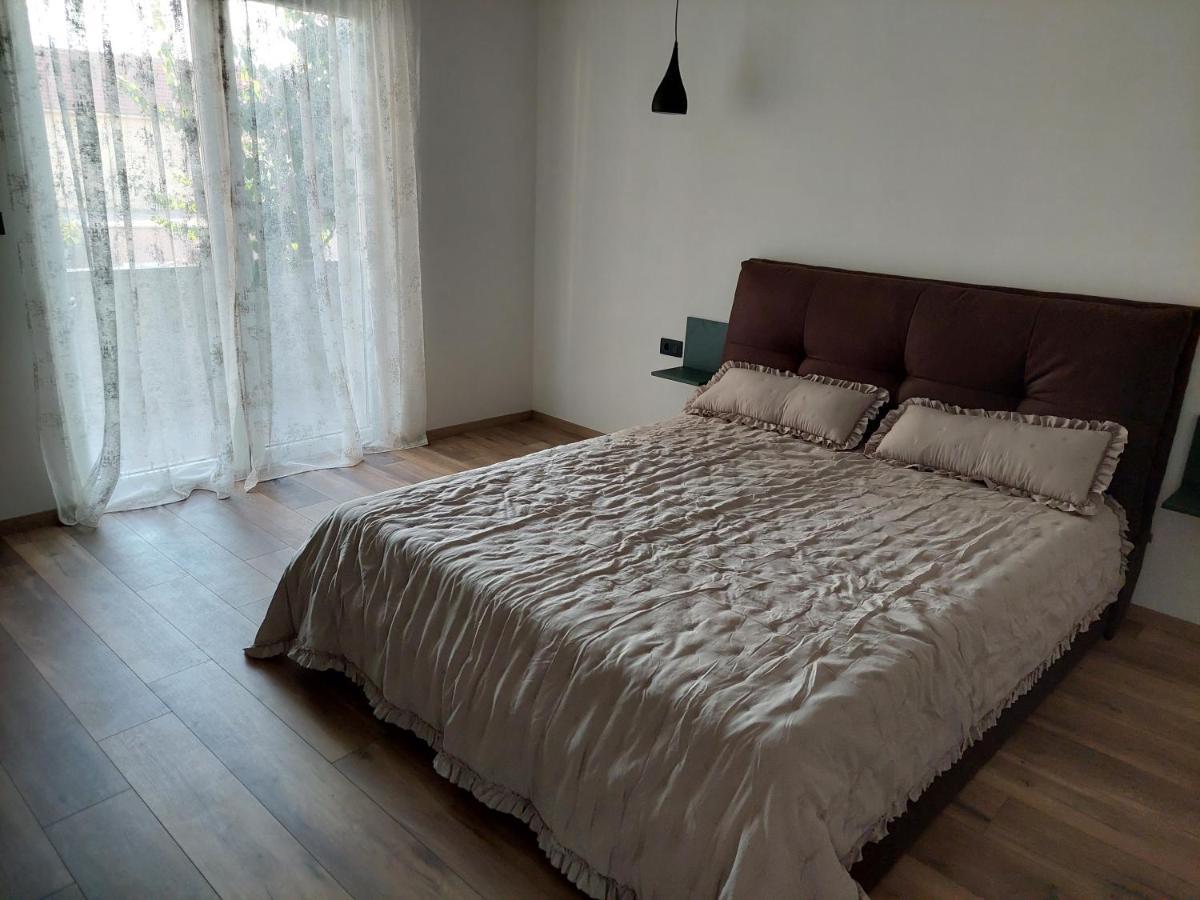Apartmani Diana 比奥格勒·纳·莫鲁 外观 照片