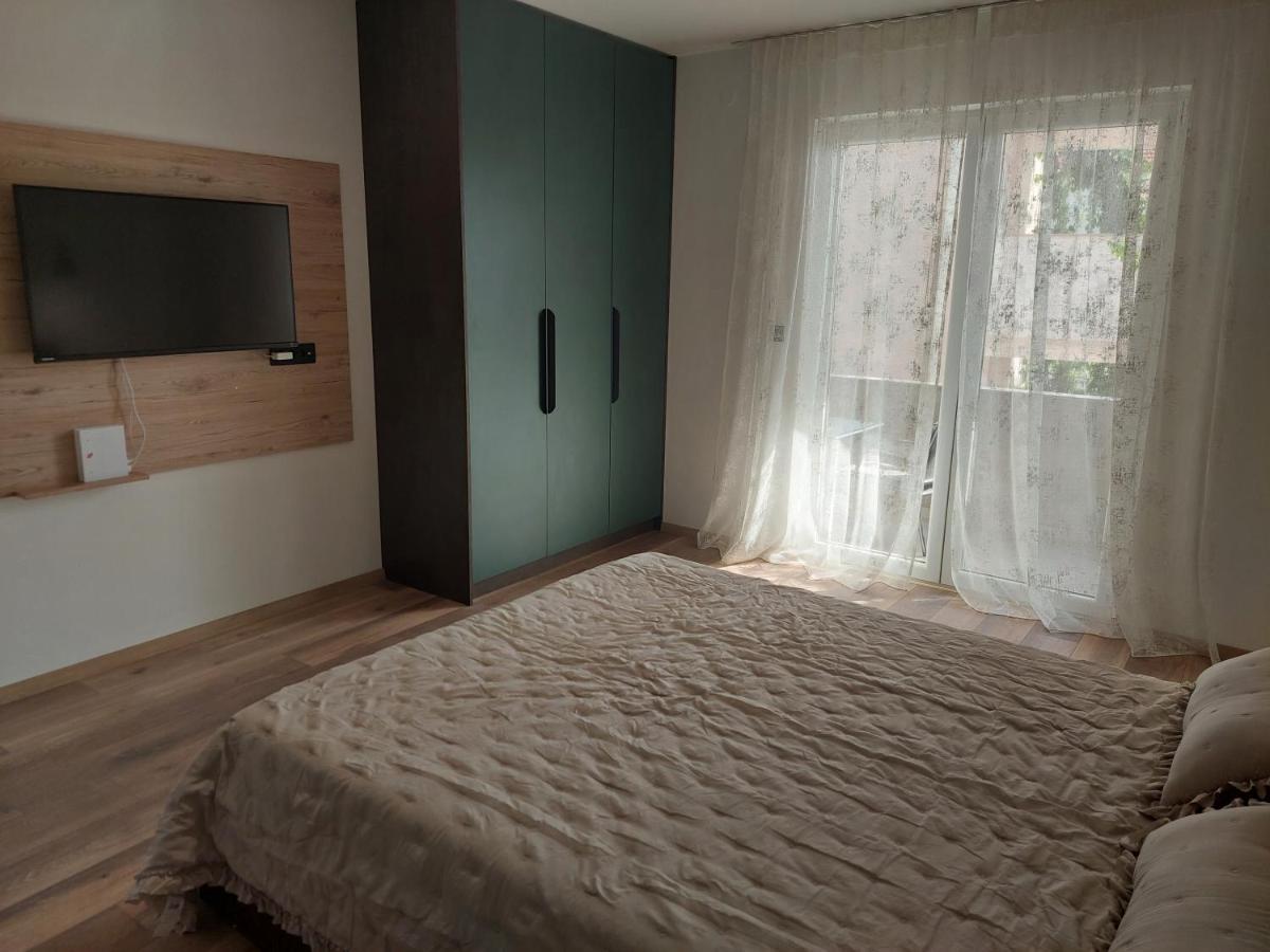 Apartmani Diana 比奥格勒·纳·莫鲁 外观 照片